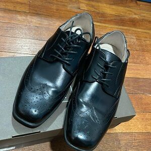 Boys dress shoes